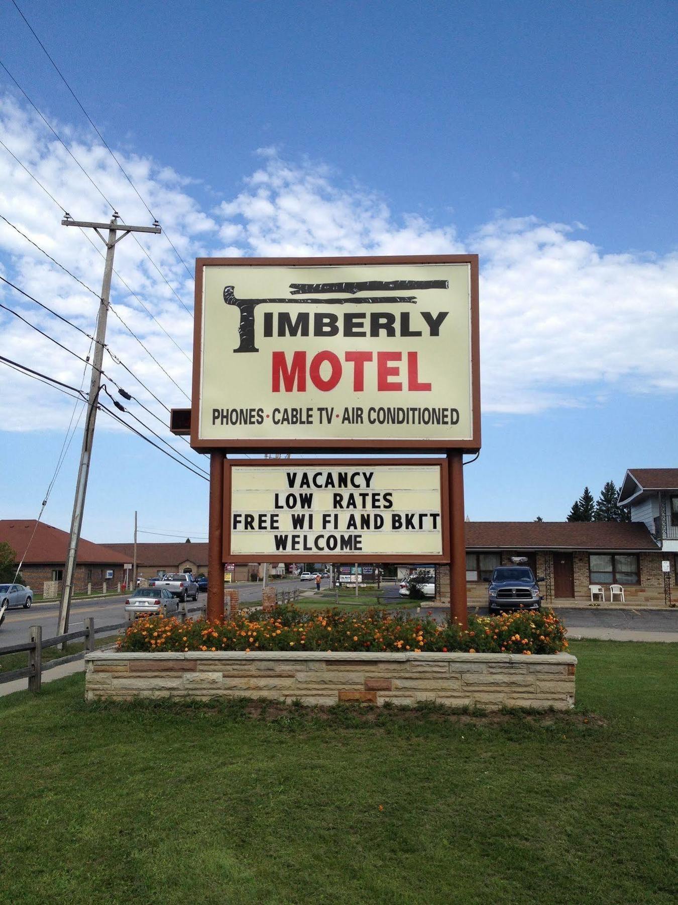 Timberly Motel Gaylord Exterior photo